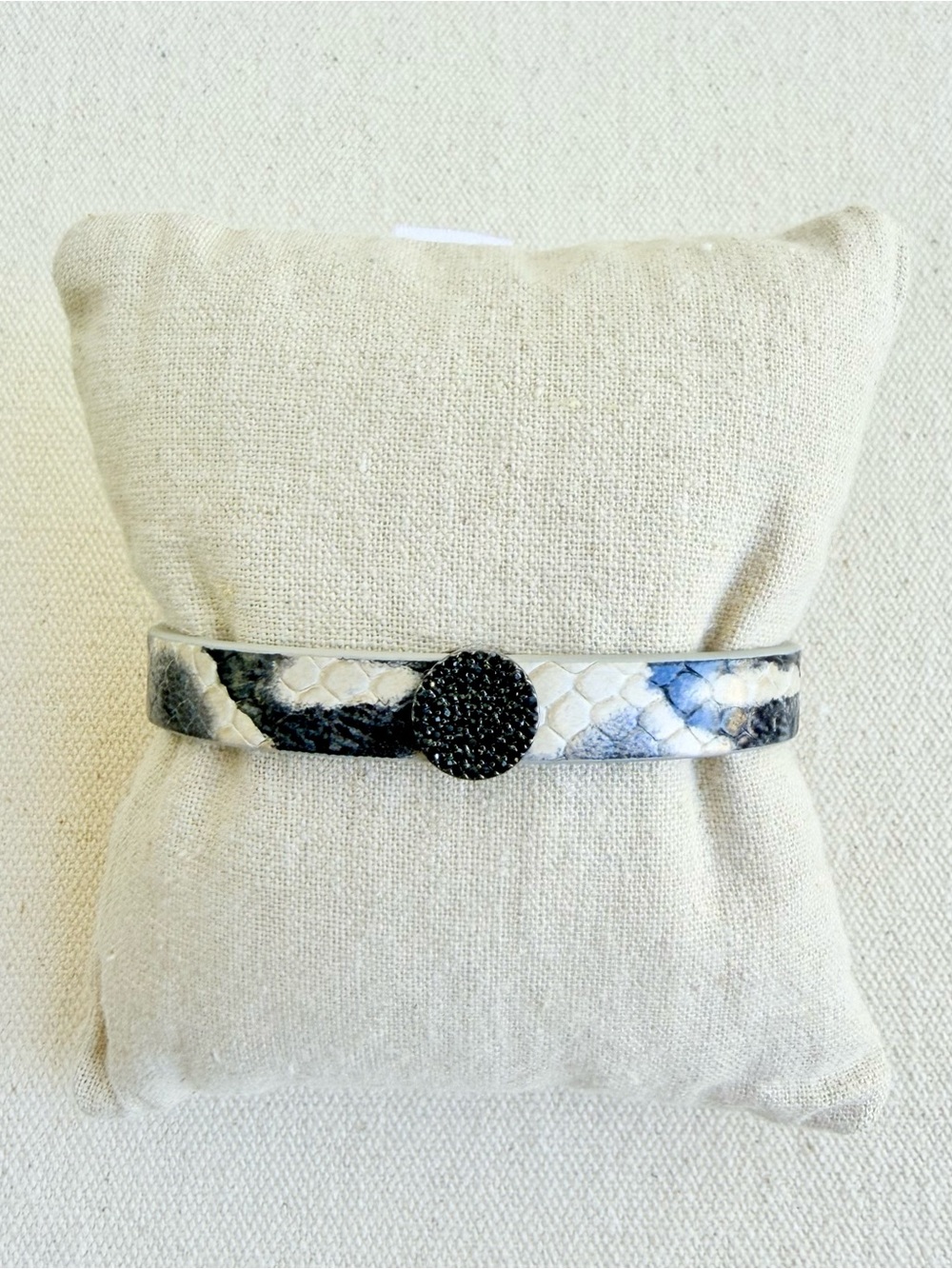 *Charm Bracelet Set* KEEP COLLECTIVE Retired *Special Pricing* Grey Pave Disc